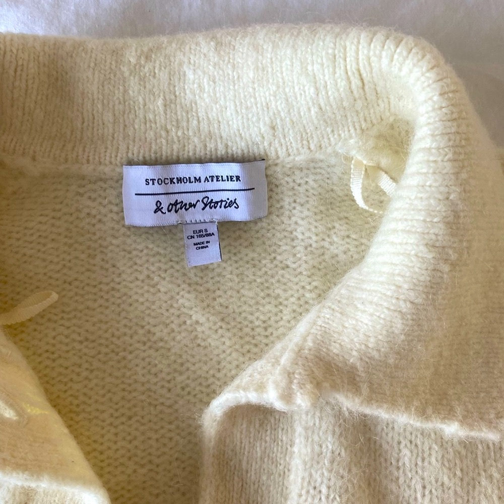 & Other Stories Cream button down wool knit cardigan with balloon sleeves - Picture 9 of 10